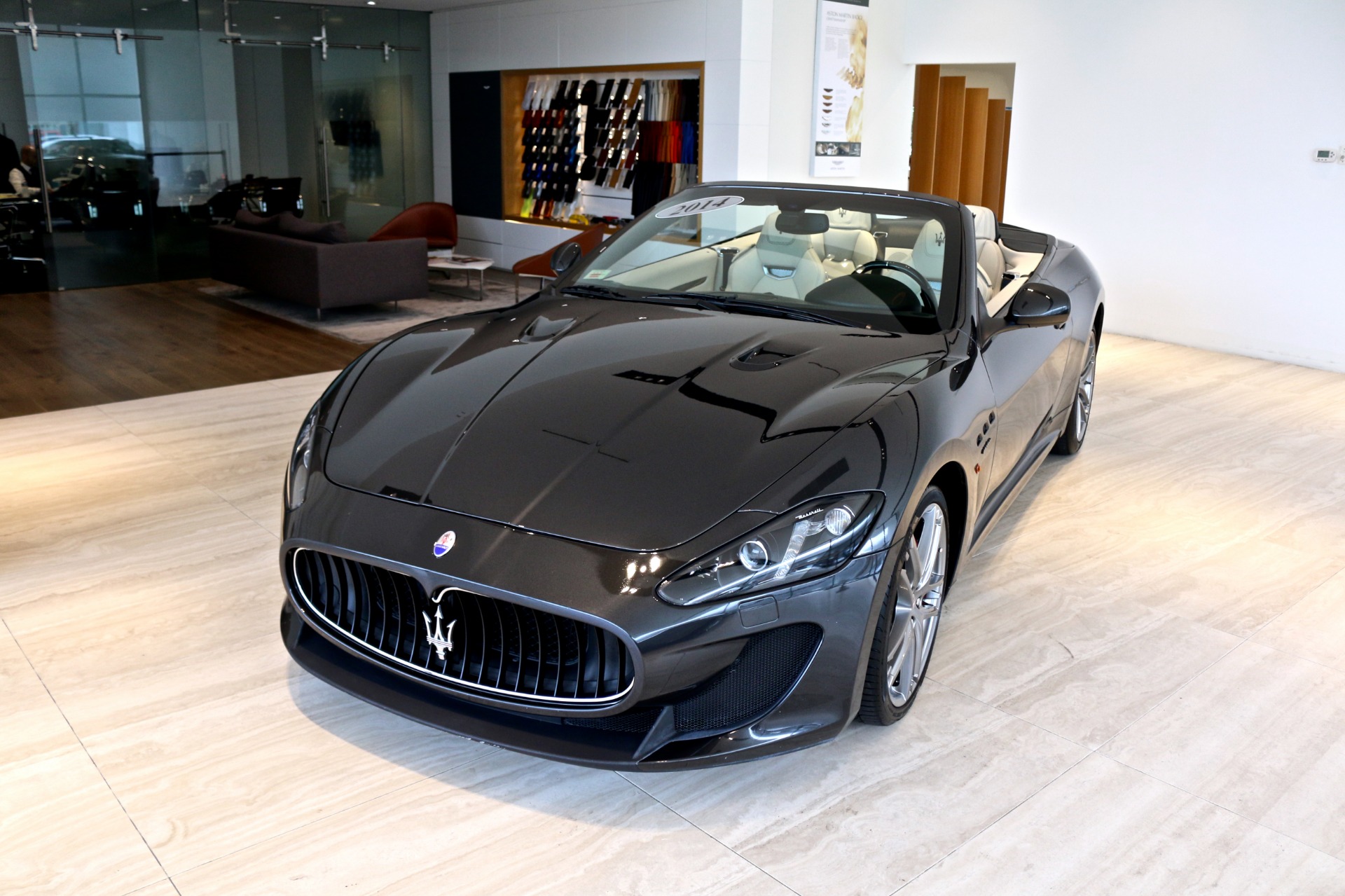 Maserati Stock