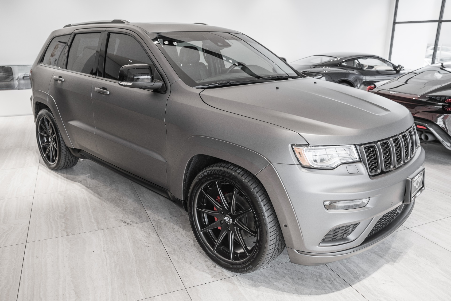 Jeep grand cherokee summit