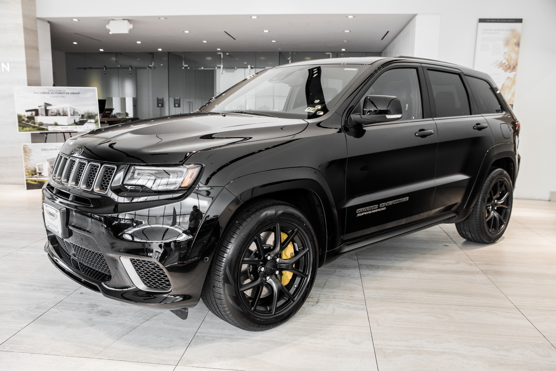 2019 Jeep Grand Cherokee Trackhawk Stock # 21NP05664B for sale near ...