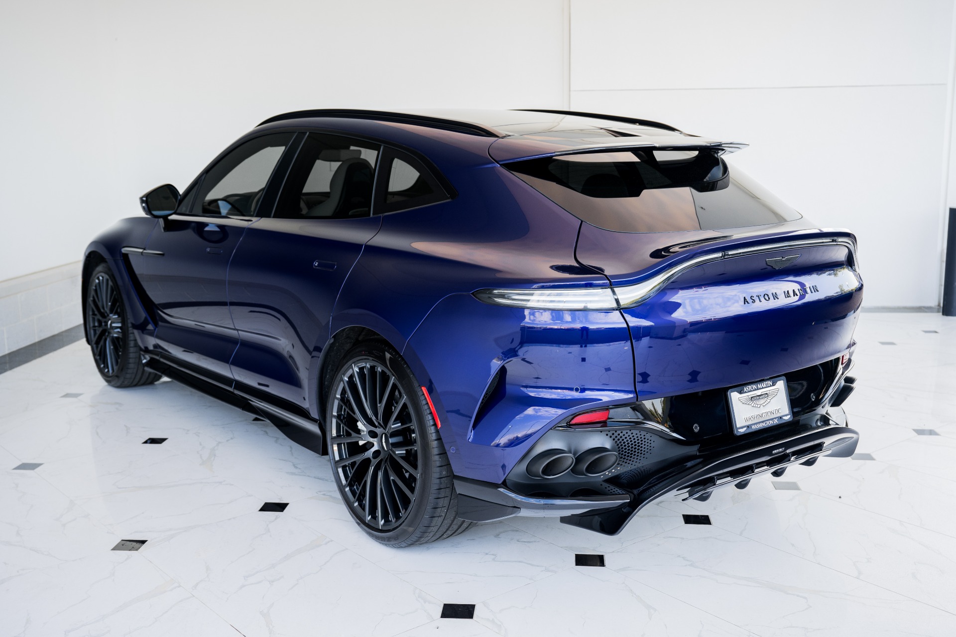 Used 2023 Aston Martin DBX 707 with VIN SD7VUJBW0PTV08690 for sale in Ashburn, VA