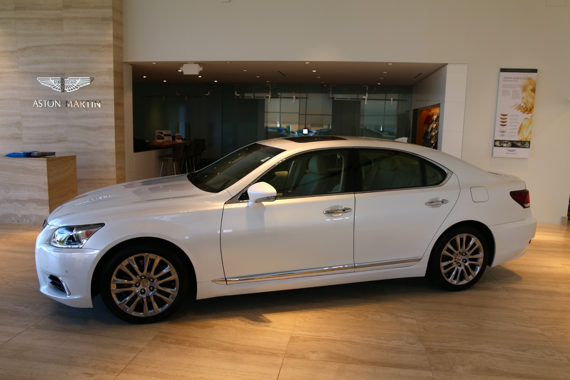 Lexus ls460 2014