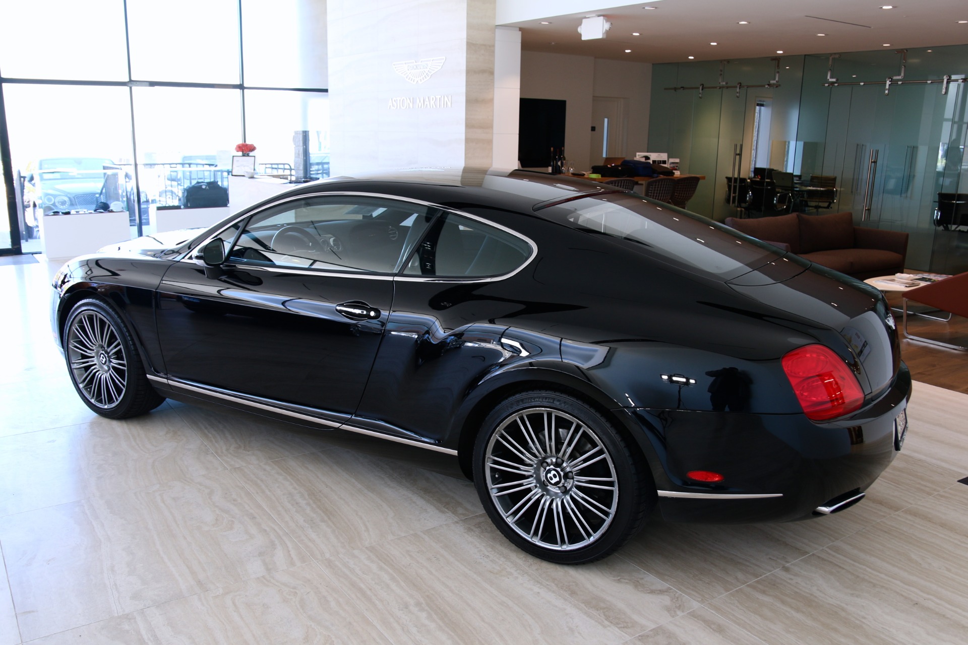 Bentley Continental gt Black