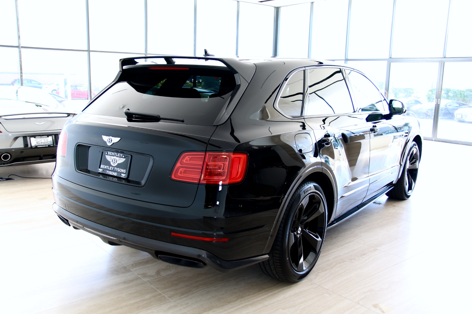 2022 Bentley BENTAYGA W12 BLACK EDITION Stock 8N018676 