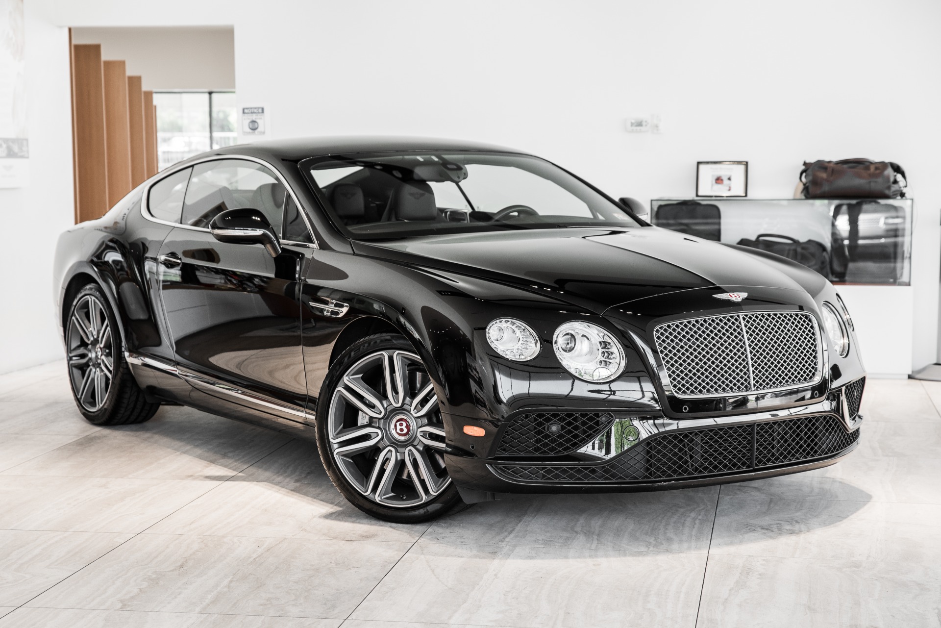 2017 bentley continental