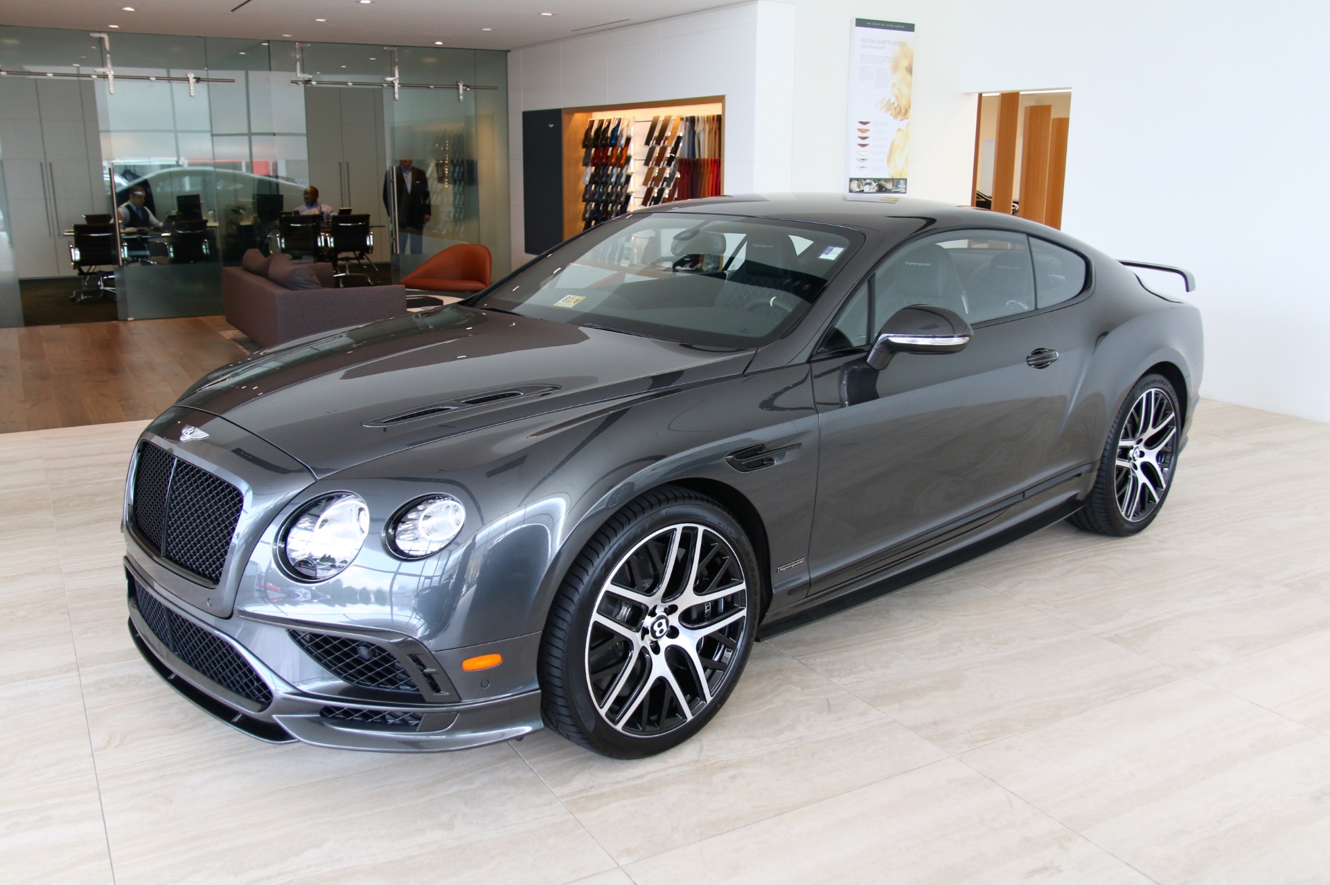 Bentley Continental Supersports 2017